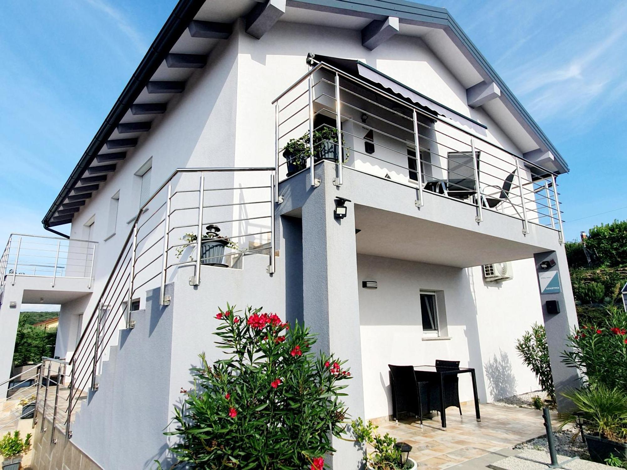 Villa Ines Zgornje Skofije Exterior foto